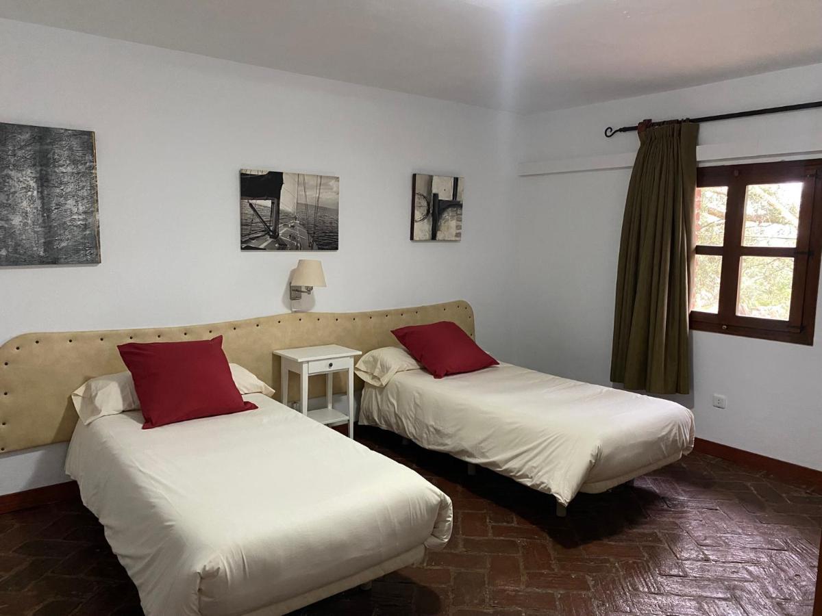 Casas Rurales Monasterio De Rocamador Almendral Екстер'єр фото