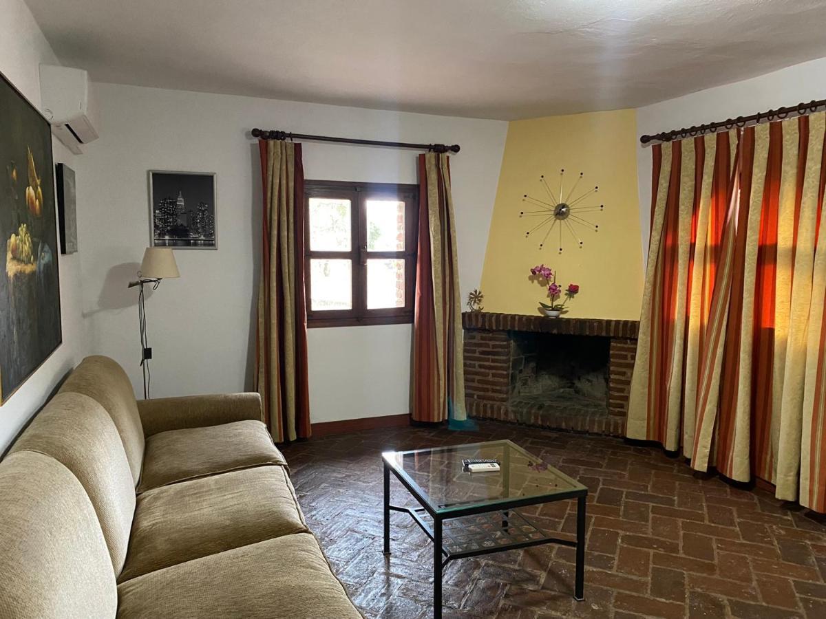 Casas Rurales Monasterio De Rocamador Almendral Екстер'єр фото